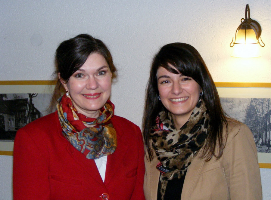 Sabine Amsbeck-Dopheide und Elvan Korkmaz